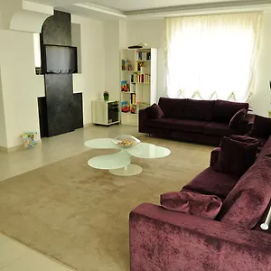 https://hotel-lugano.riccione-hotels.org